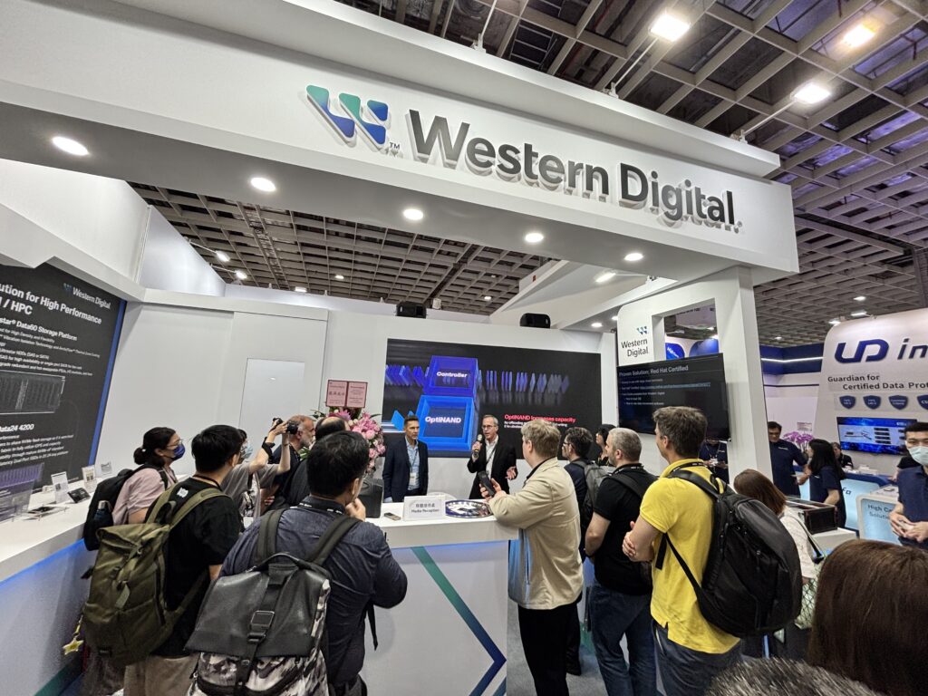 COMPUTEX
